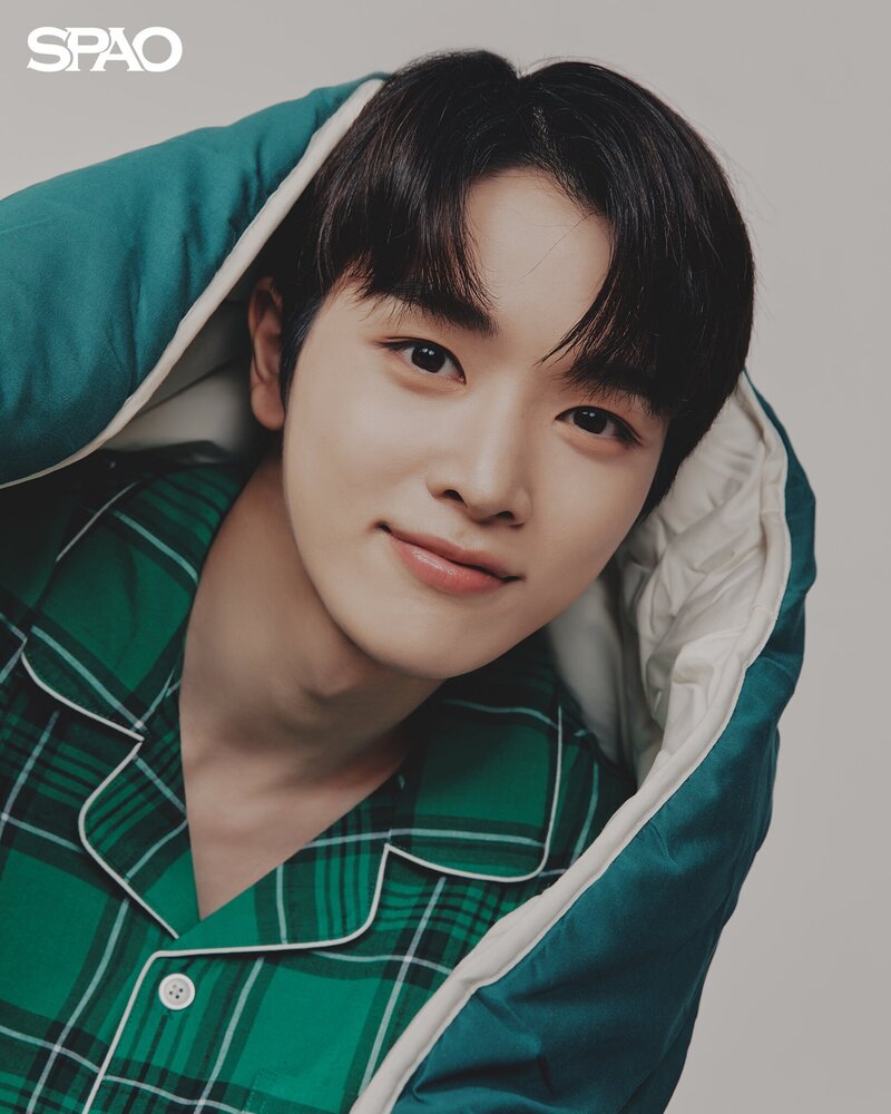 NCT SUNGCHAN for SPAO 'URBAN GARDEN' FW Outer Collection documents 5
