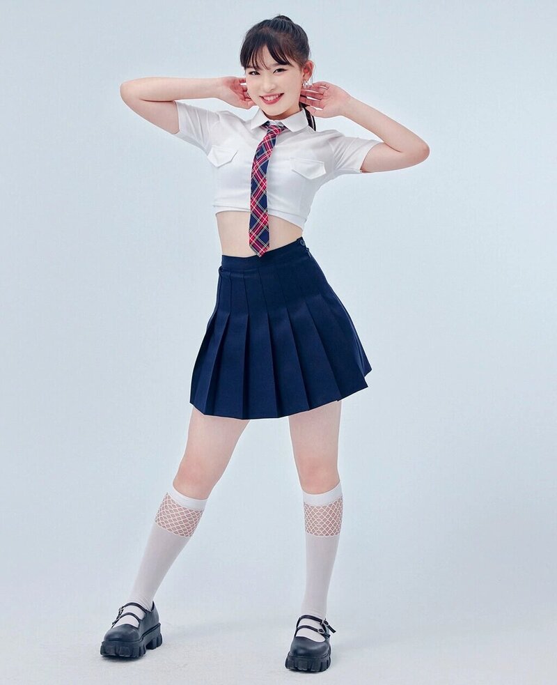 Takei Karina My Teenage Girl profile photos | kpopping