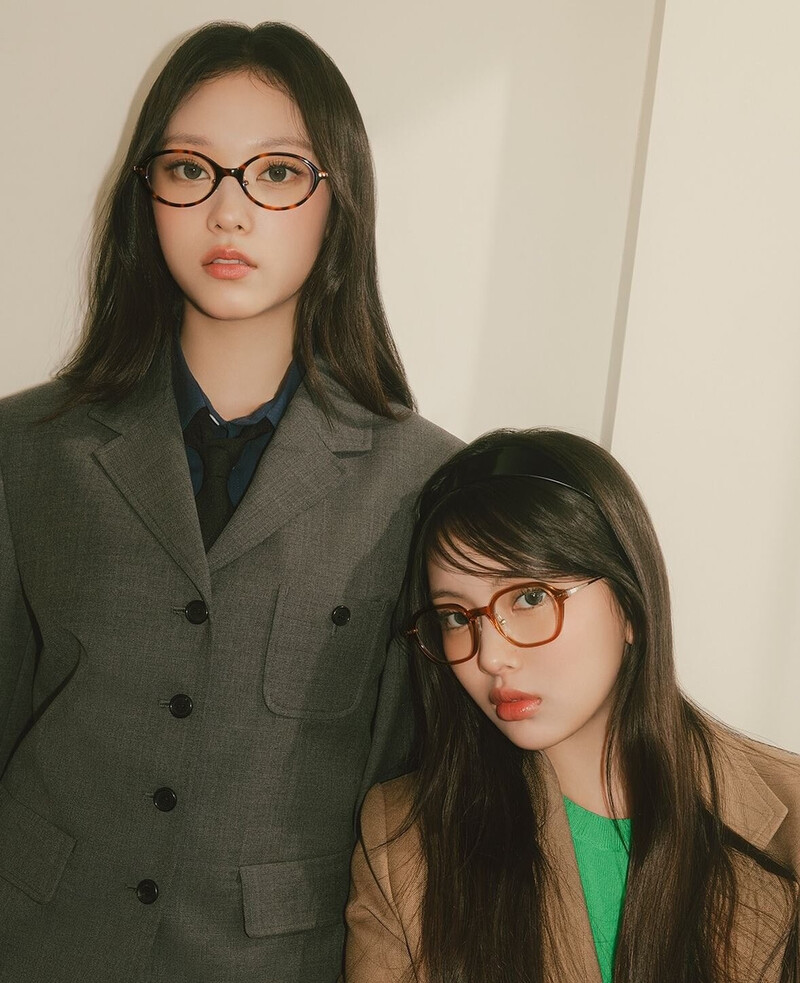 NewJeans for Carin - 24FW Eyeglasses Collection 'Can't Take My Eyes Off You' documents 3