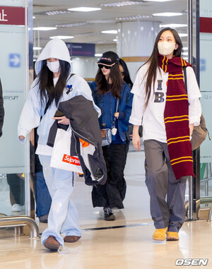 241203 Newjeans at Gimpo Airport