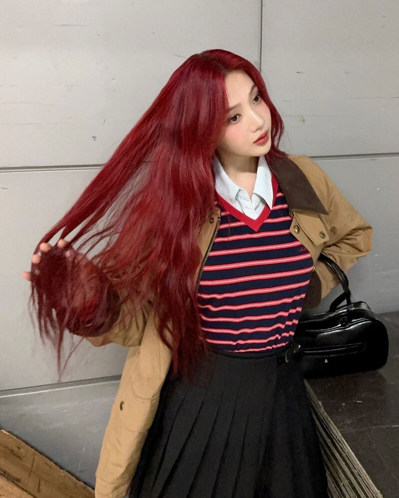 241115 - JOY Instagram Update documents 5