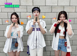 240820 The Show Twitter Update Nana, Seowon & Hyeongjun