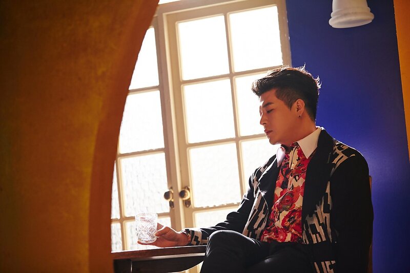 180414 SMTOWN Naver Update - Super Junior x Leslie Grace 'Lo Siento' M/V Behind documents 23