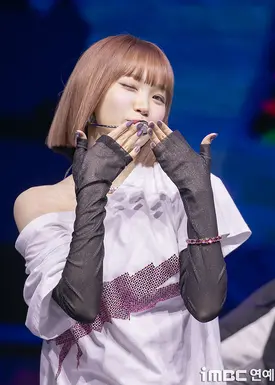 240829 LE SSERAFIM Chaewon - 'CRAZY' Comeback Showcase