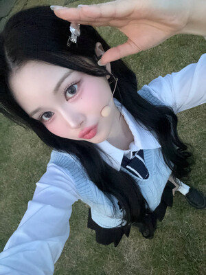 241001 tripleS Twitter Update - Mayu