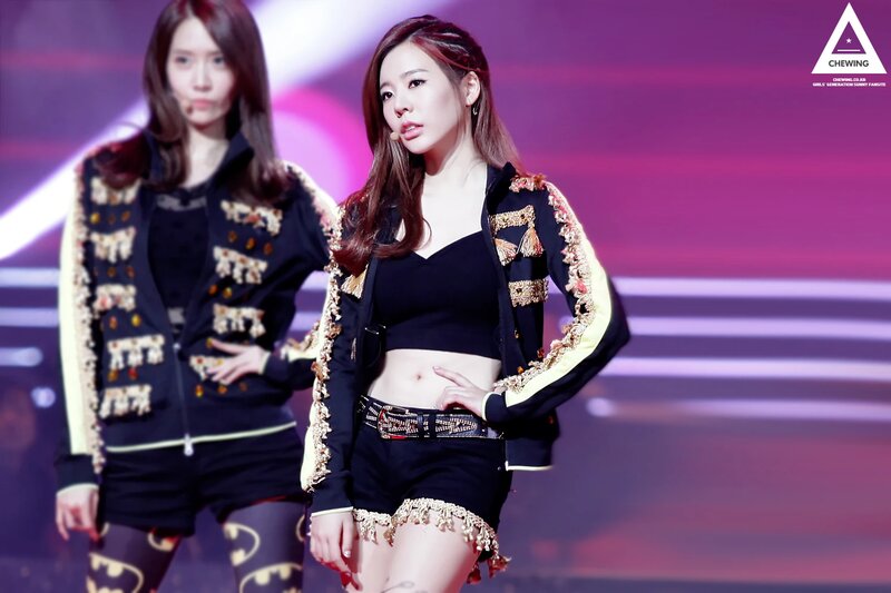 131029 Girls' Generation Sunny at KBS Open Concert documents 6