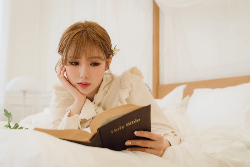 YeHana - Pray 2nd Digital Single teasers documents 2