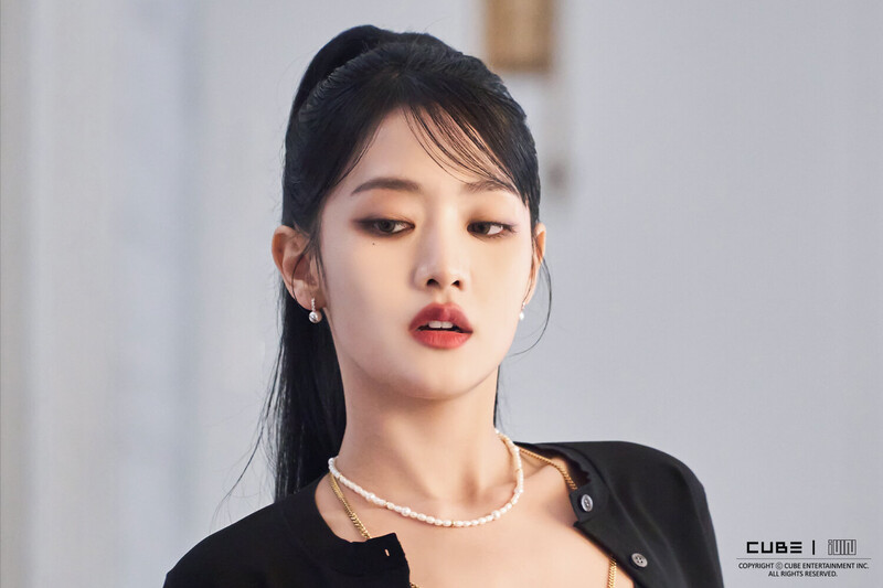 240304 - (G)I-DLE 'Revenge' Music Video Behind Photos documents 13