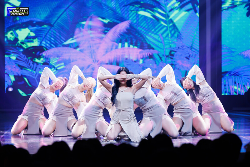 230824 TWICE Jihyo - 'Closer' at M COUNTDOWN documents 6