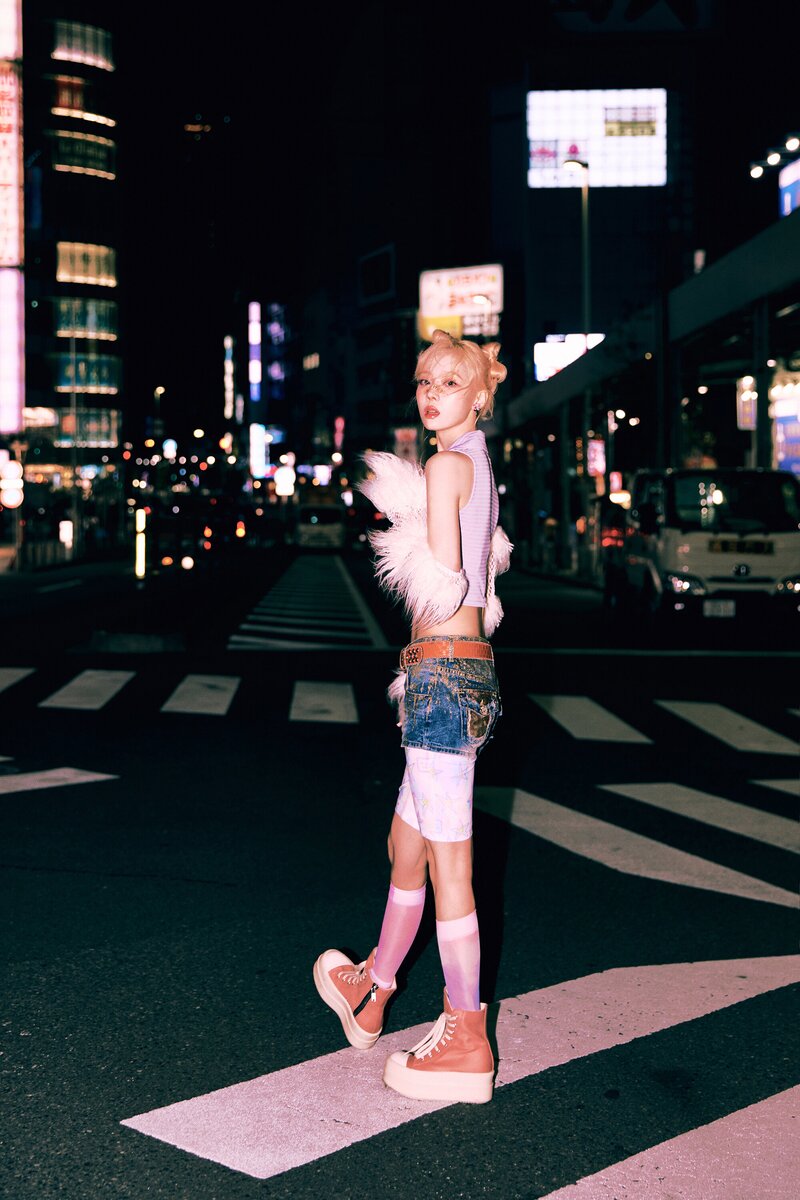 aespa - Japan Debut Single ‘Hot Mess’ Concept Photo documents 7
