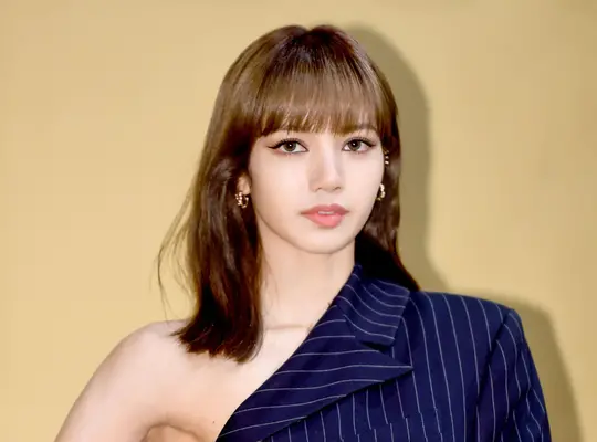 191029 BLACKPINK Lisa at Bvlgari fashion event | kpopping