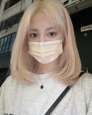 220919 PIXY Instagram Update - Lola