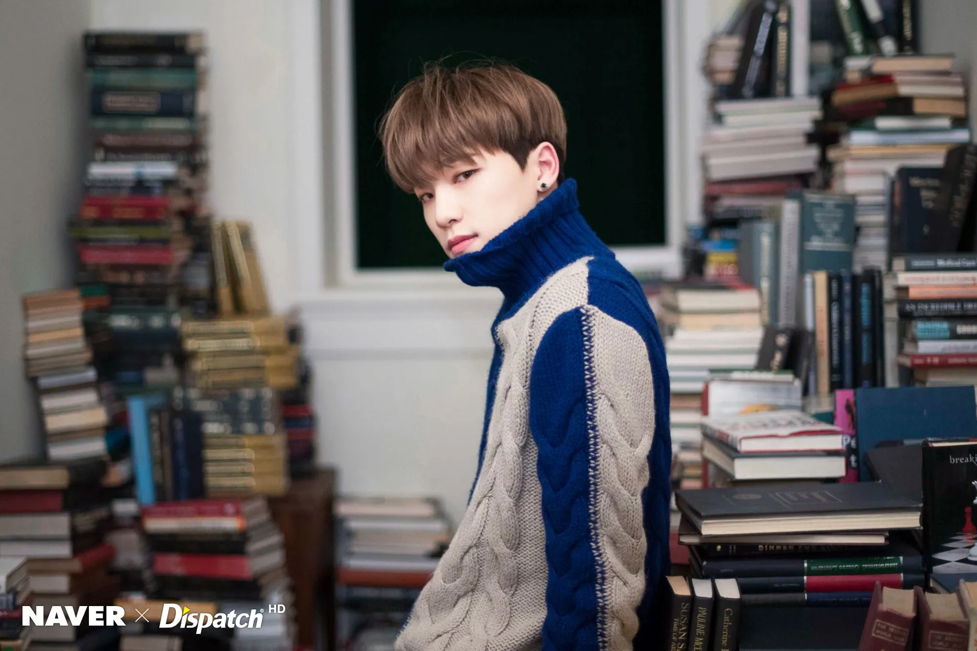 NAVER x DISPATCH] SEVENTEEN's Dino for 'HOME' MV Shhoting | 190121