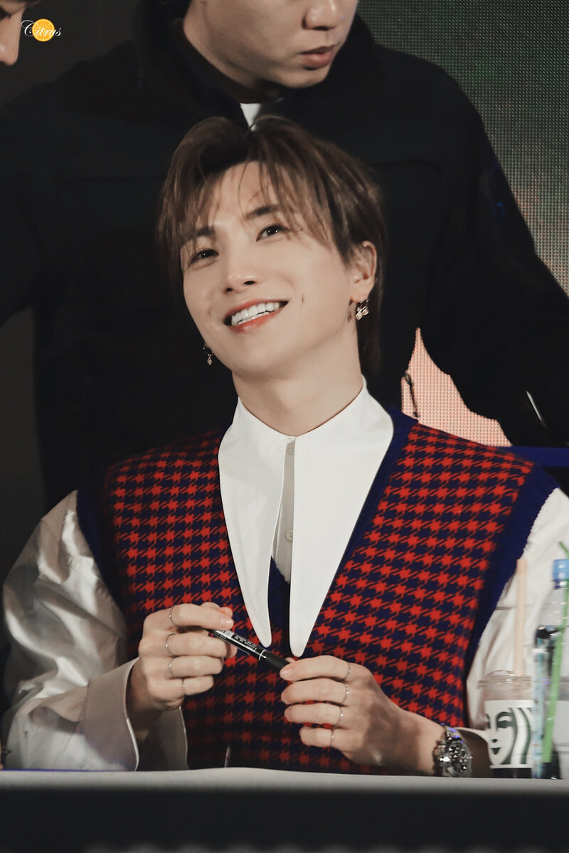 200105 Super Junior Leeteuk at 'Timeslip' Chengdu Fansign documents 14