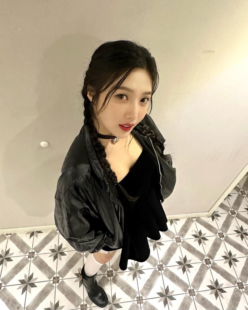 230910 Red Velvet Joy Instagram Update documents 10