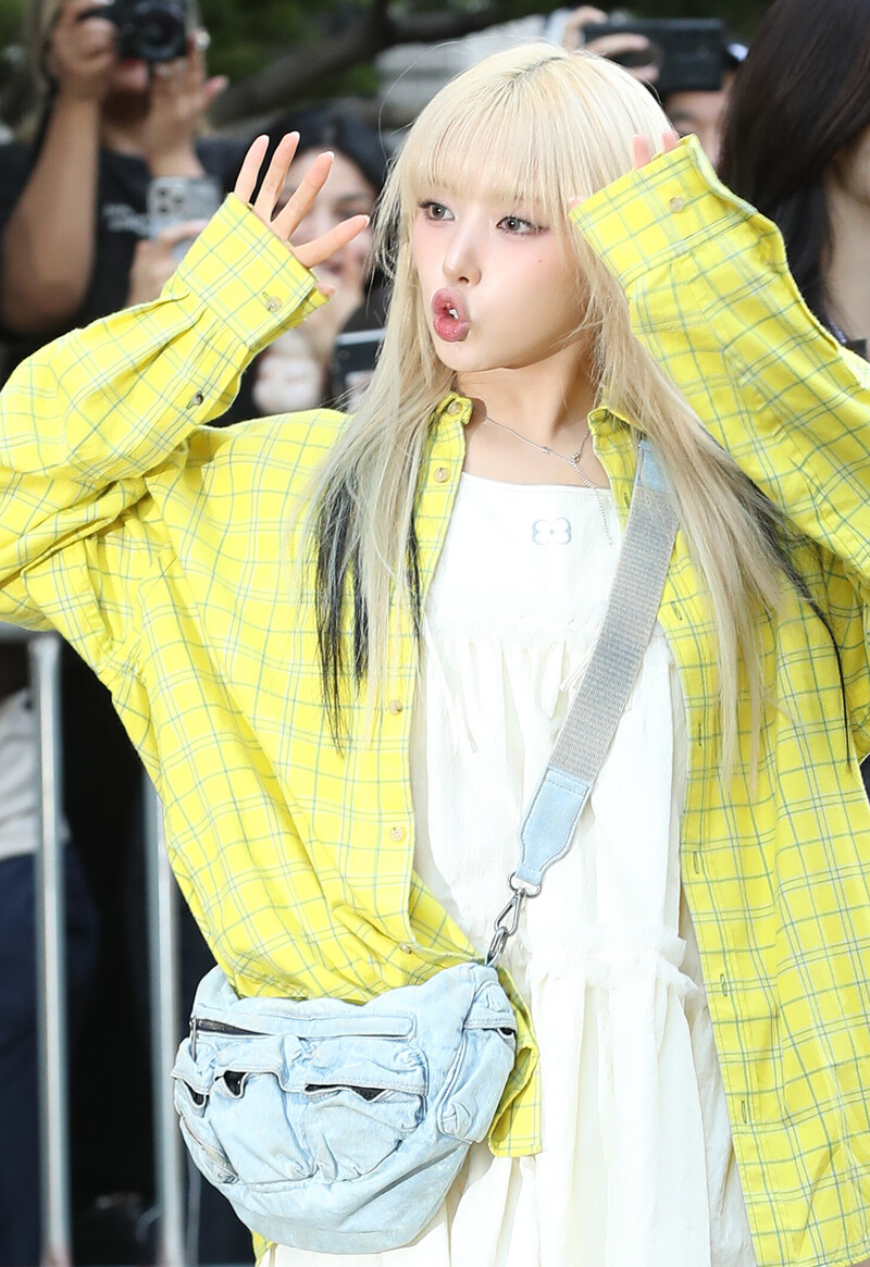 240830 NMIXX Jiwoo - Music Bank commute documents 2