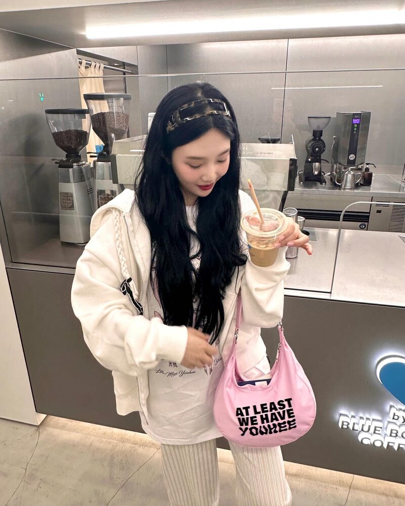 240508 Red Velvet Joy Instagram Update documents 3