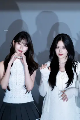 241102 IVE Yujin & Wonyoung - The First World Tour in Cinema Stage Greetings