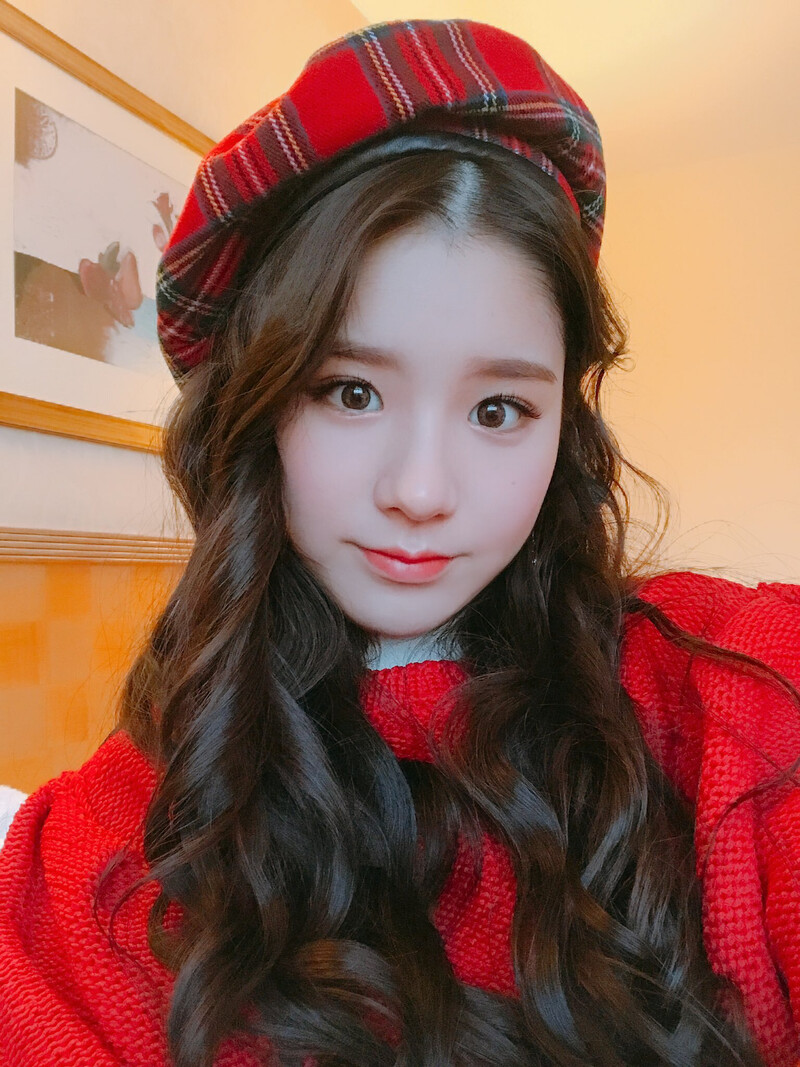 210809 LOONA Twitter Update - Heejin documents 1