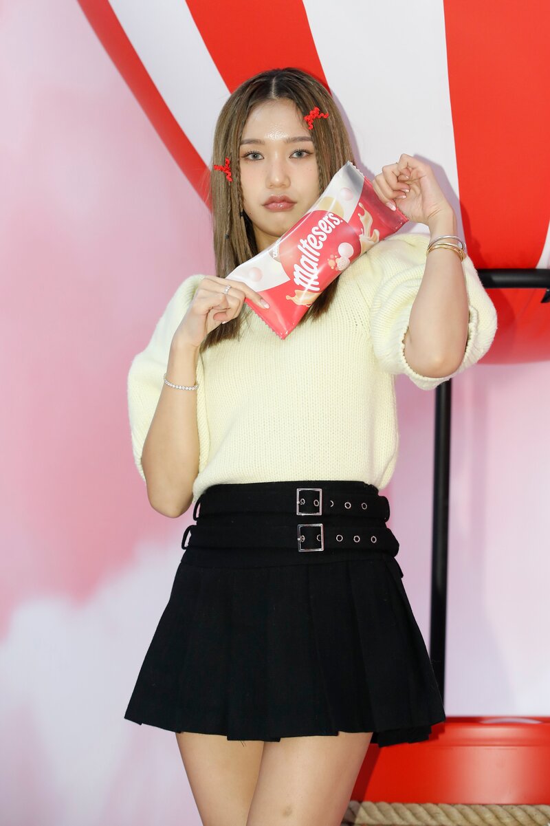231124 Oh My Girl Mimi - Maltesers Pop-up Store Event documents 1