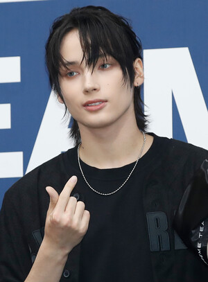 240822 TXT Huening Kai - 2024 K-World Dream Awards