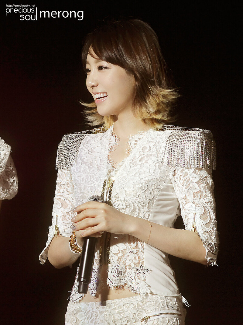 110910 Girls' Generation Taeyeon at Girls' Generation 2011 Tour in Taiwan documents 10