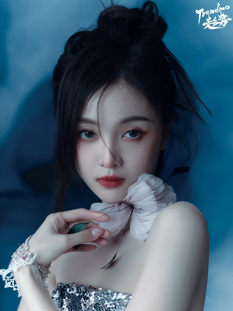 Xuan Yi for Trendmo Magazine documents 6