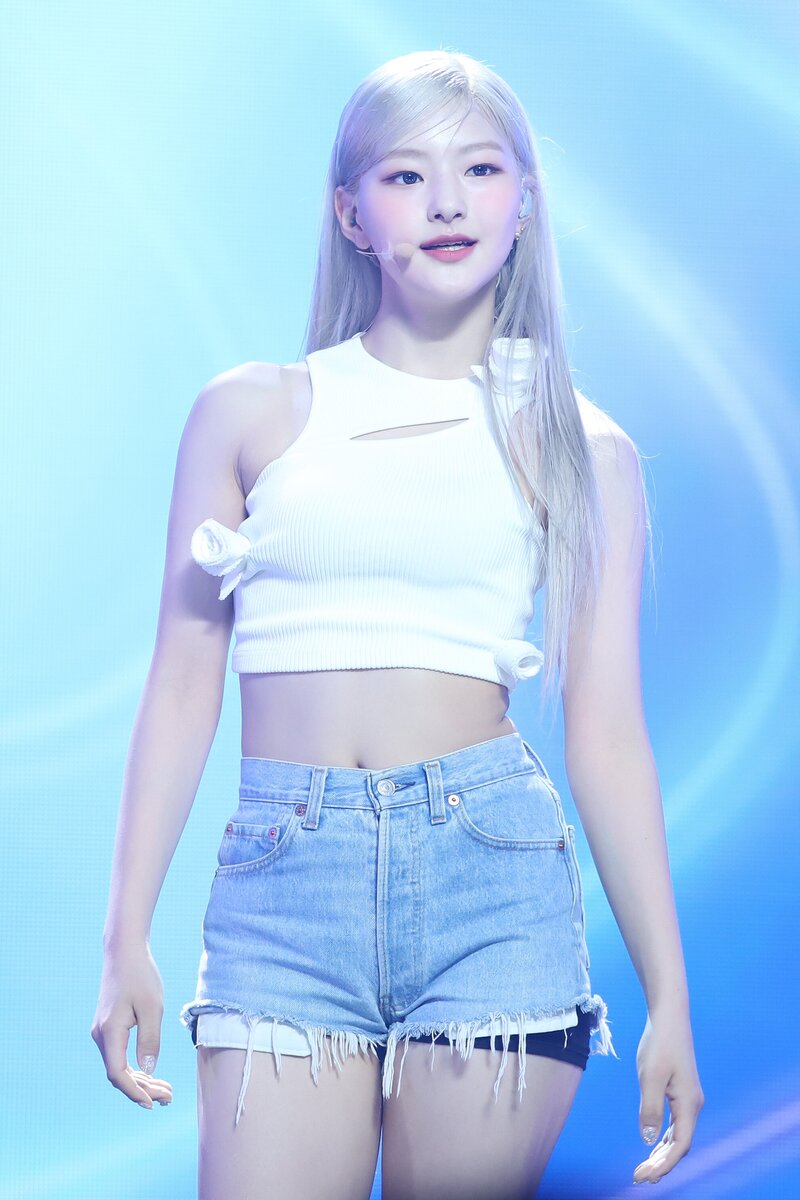 230726 KISS OF LIFE Haneul - 'Shhh' at Show Champion documents 10