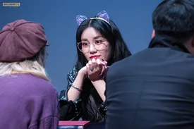 191201 AOA Hyejeong at 'NEW MOON' Fansign