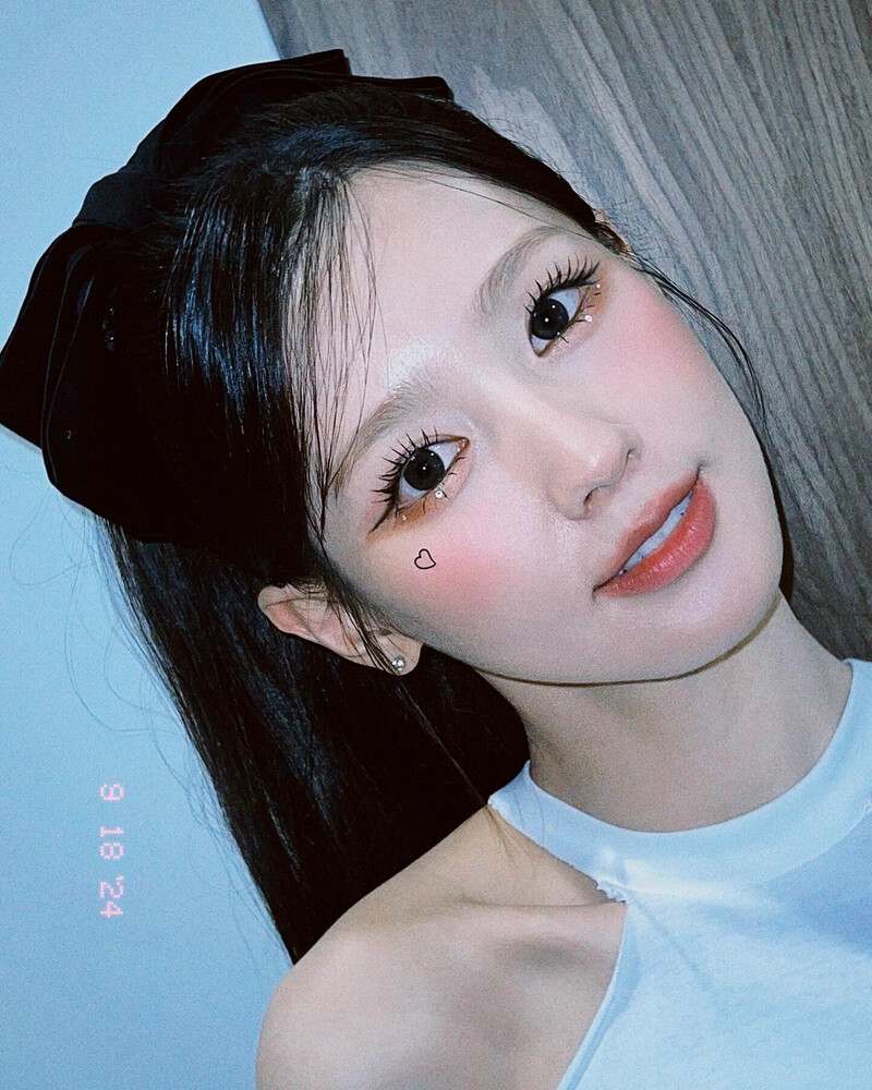 240924 - MIYEON Instagram Update documents 6