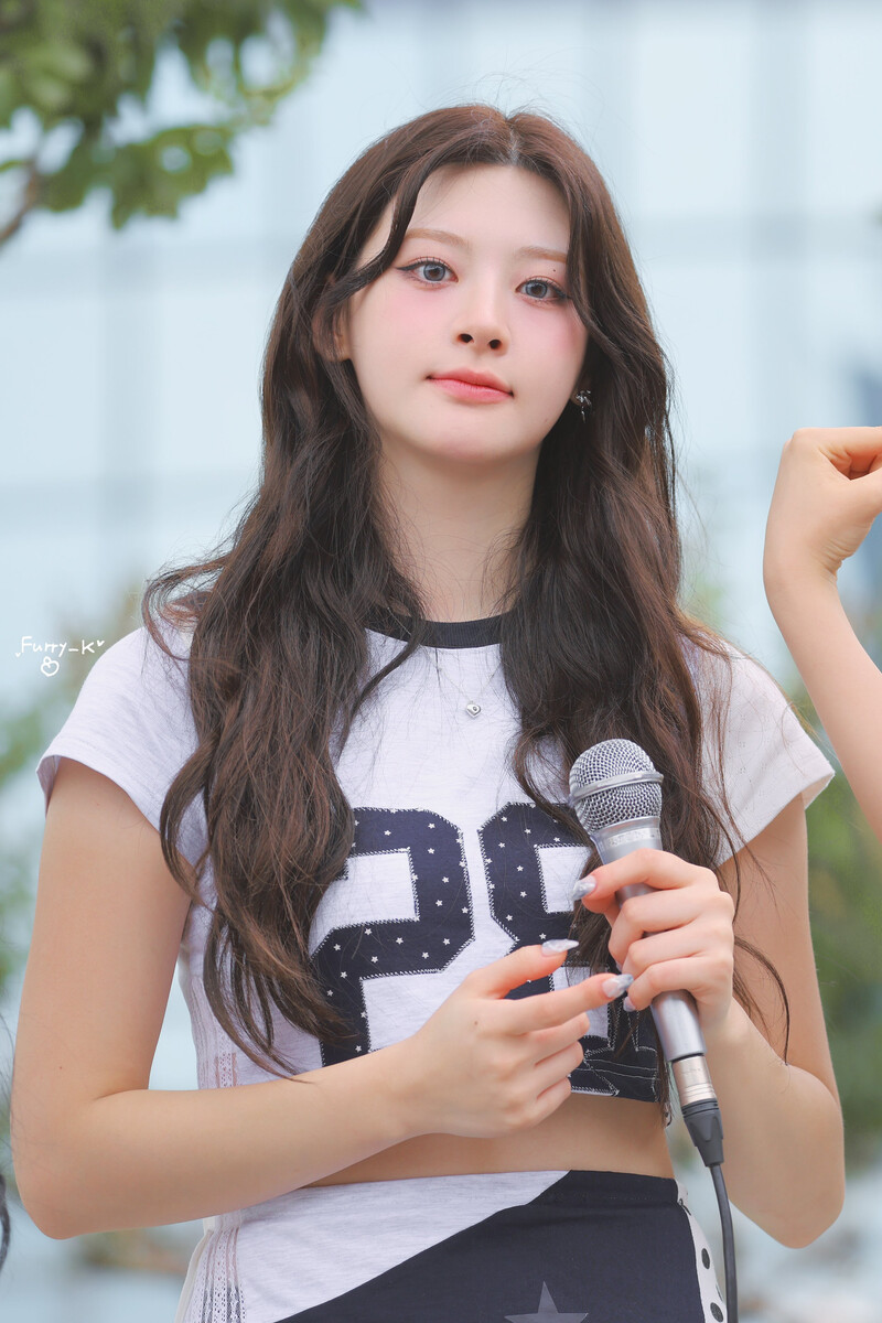 240705 STAYC Seeun - Music Bank Mini Fanmeeting documents 3