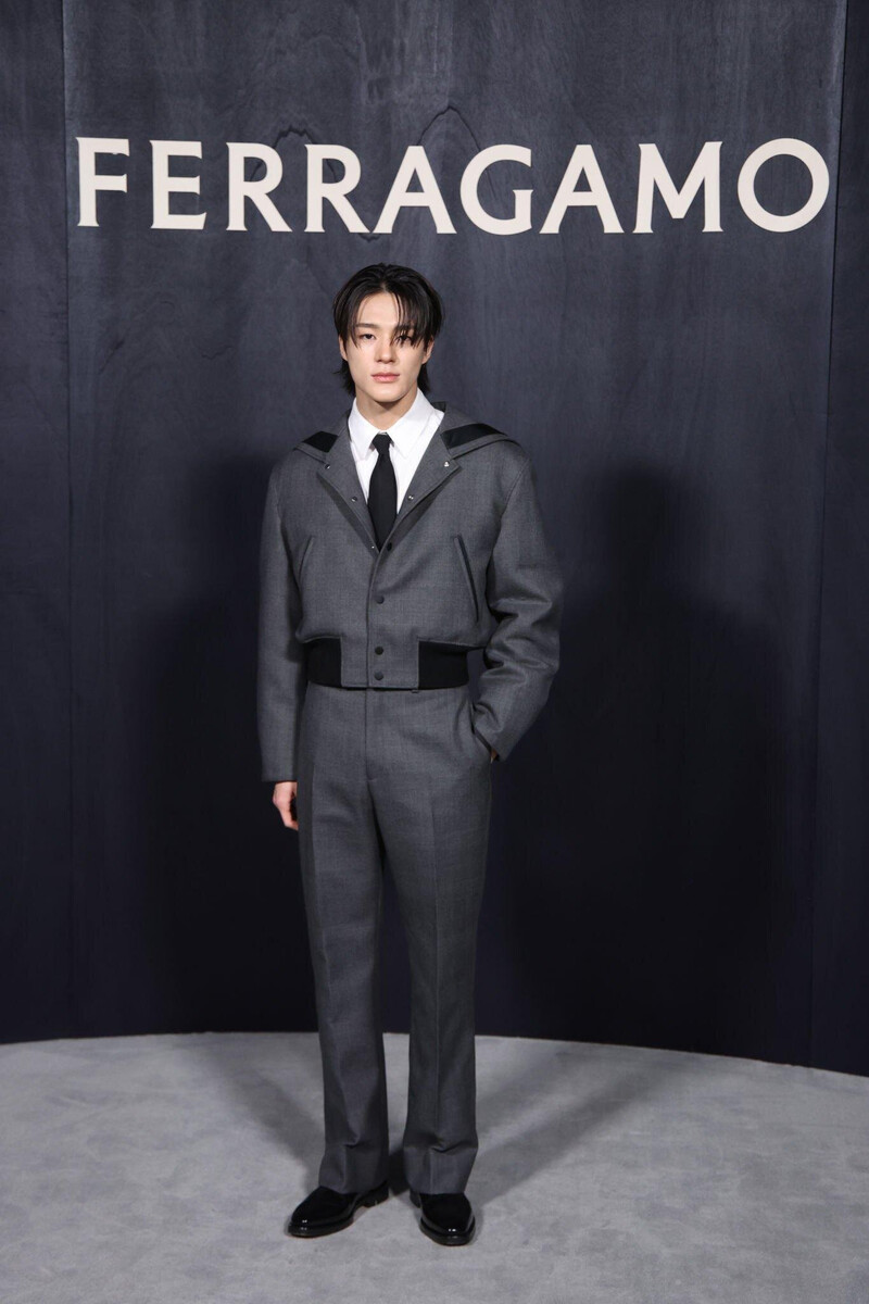 230225 JENO- SALVATORE FERRAGAMO Women's F/W 2023-'24 Fashion Show at Milan Fashion Week documents 3