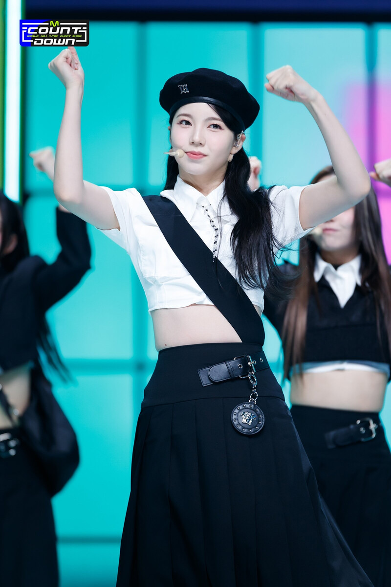 231109 NiziU Ayaka - "HEARTRIS" at M Countdown documents 9