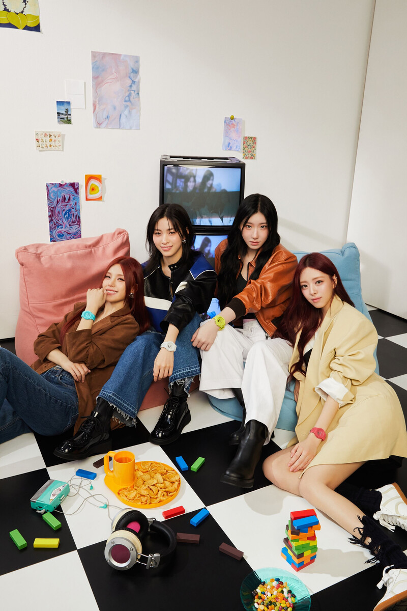 ITZY x G-Shock for ELLE Japan 2024 documents 2