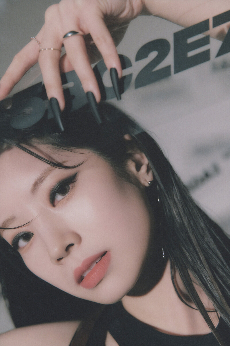 TWICE 11th Mini Album "BETWEEN 1&2" [SCANS] documents 15