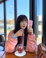 200220 Red Velvet Joy Instagram Update