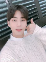 Dispatch • V TODAY Update with ASTRO | Self Camera Version | 190118