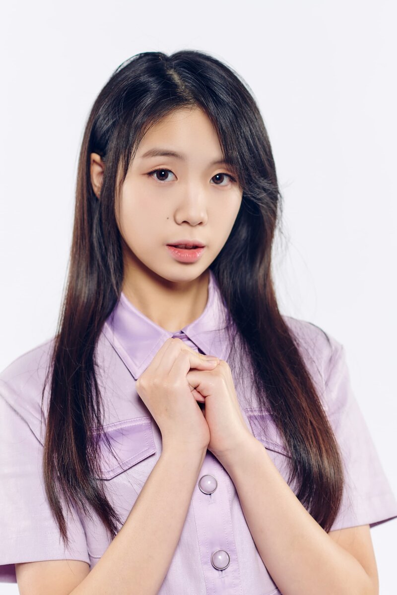 Girls Planet 999 - C Group Introduction Profile Photos - Liang Qiao documents 1