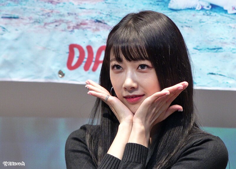 180831 DIA Eunice Fansign Event documents 3