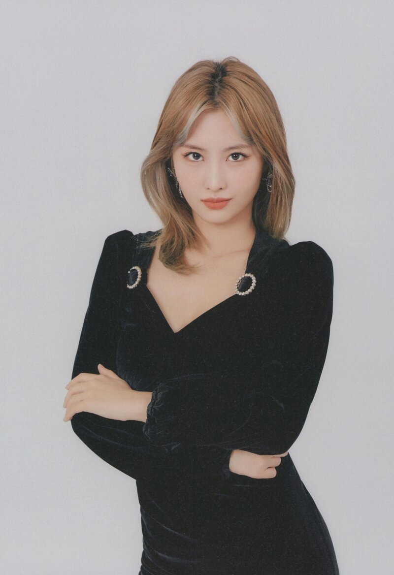 TWICE 4th World Tour Ⅲ 2nd Official Merchandise (Scans) documents 10