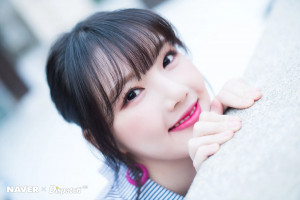 GFRIEND Yerin 6th mini album "Time for the Moon Night" jacket shoot by Naver x Dispatch
