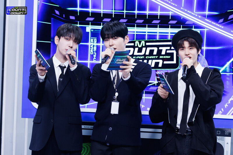 230914 MC Hanbin with Special MC Sohee and MC Jaehyun at M Countdown documents 1