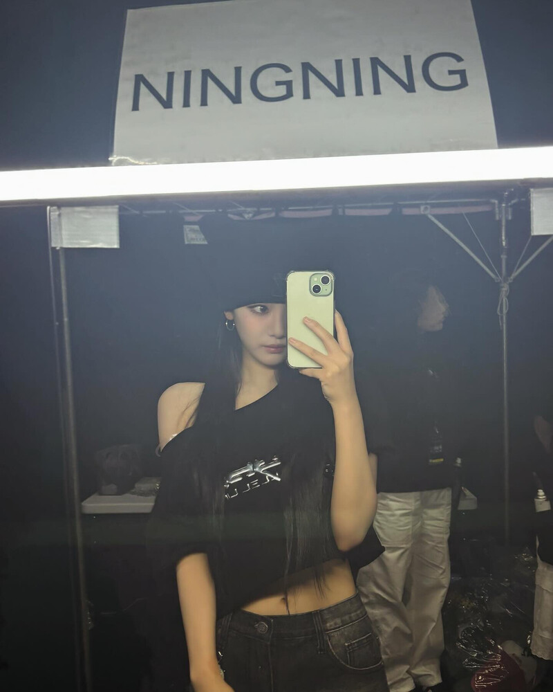 240720 - NINGNING Instagram Update with aespa documents 4