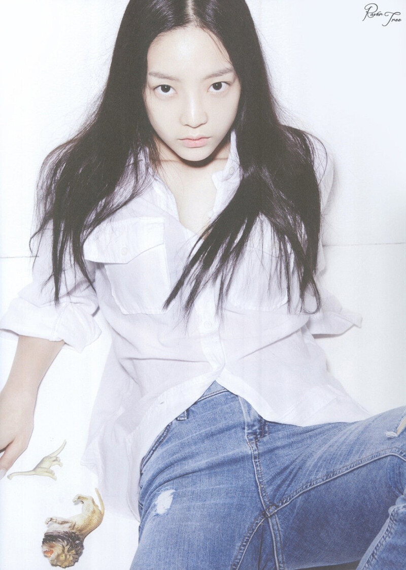 Goo Hara for Oh Boy Magazine - October 2014 Issue [SCANS] documents 1