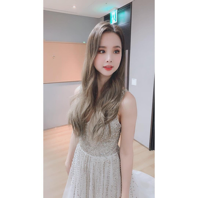 181222 Solji Instagram Update documents 4