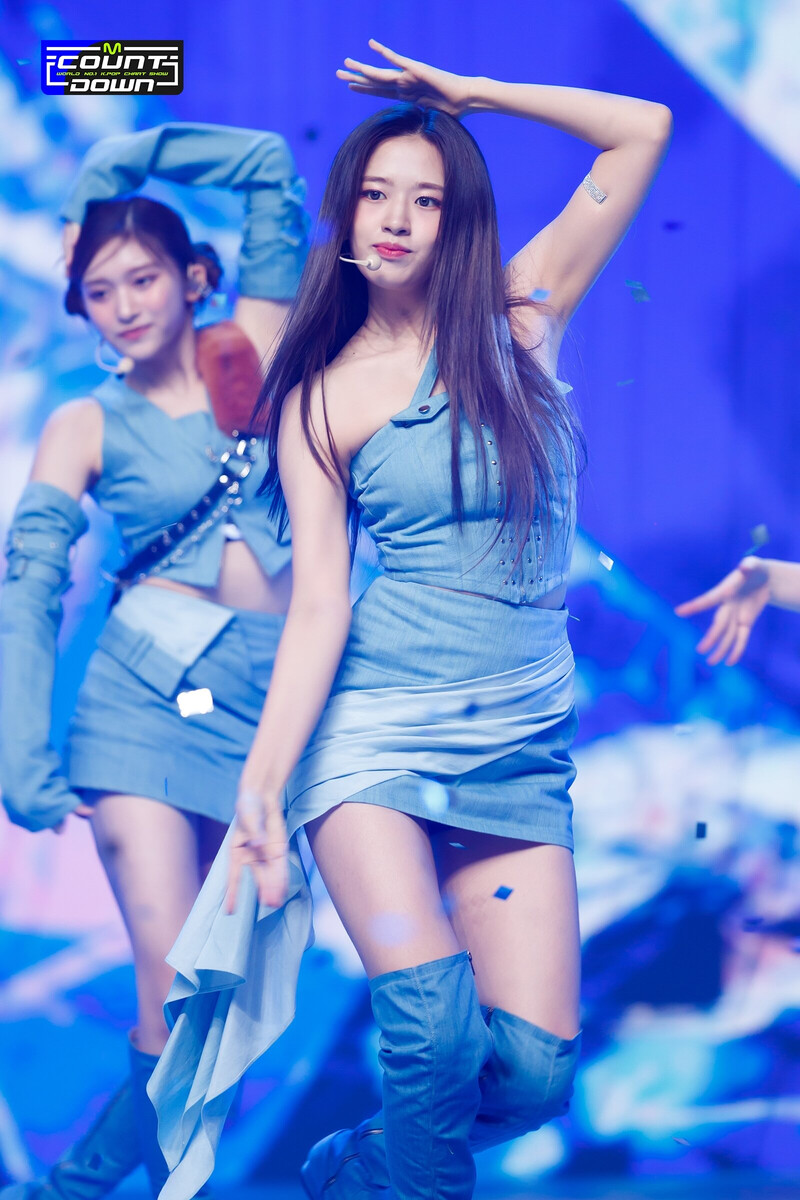 220908 IVE Yujin - 'After LIKE' at M Countdown documents 9