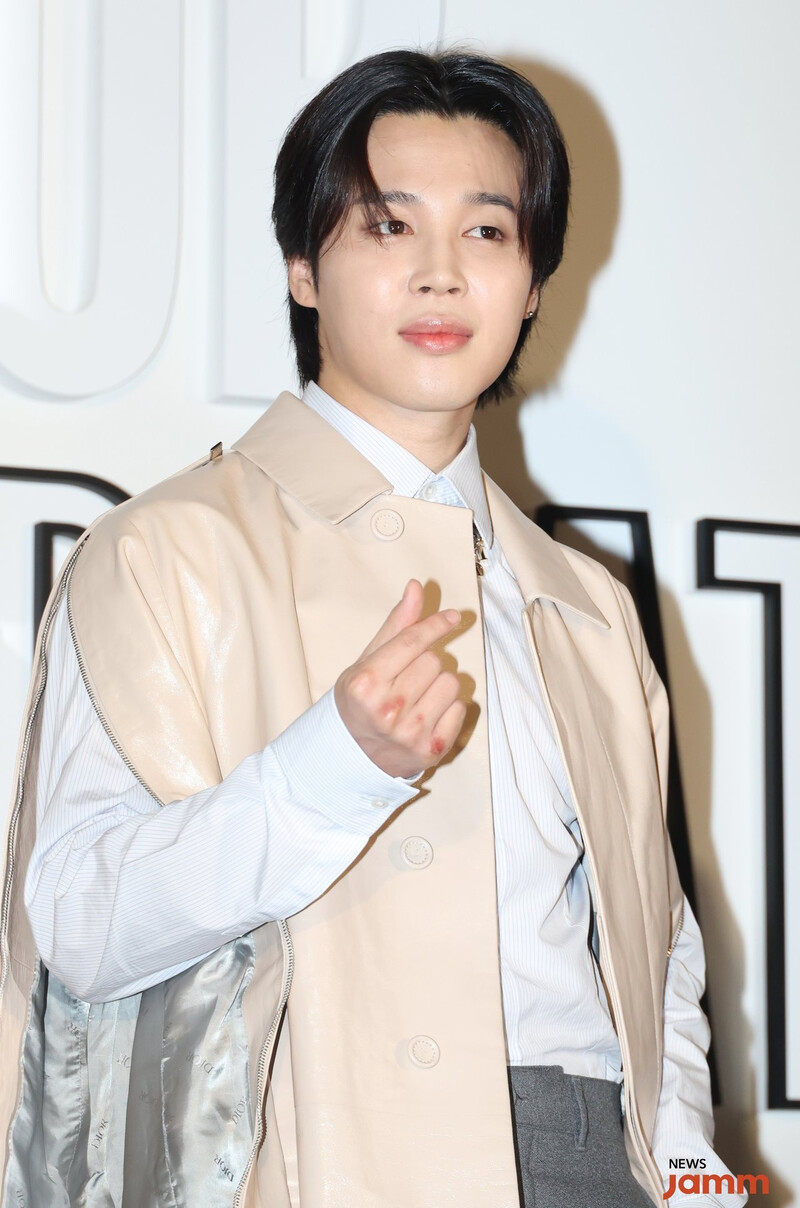 230901 BTS Jimin - 'Lady Dior Celebration' Exhibition Event documents 10