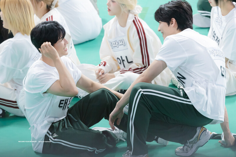 240805 VANNER's Taehwan & Gon at ISAC 2024 documents 8