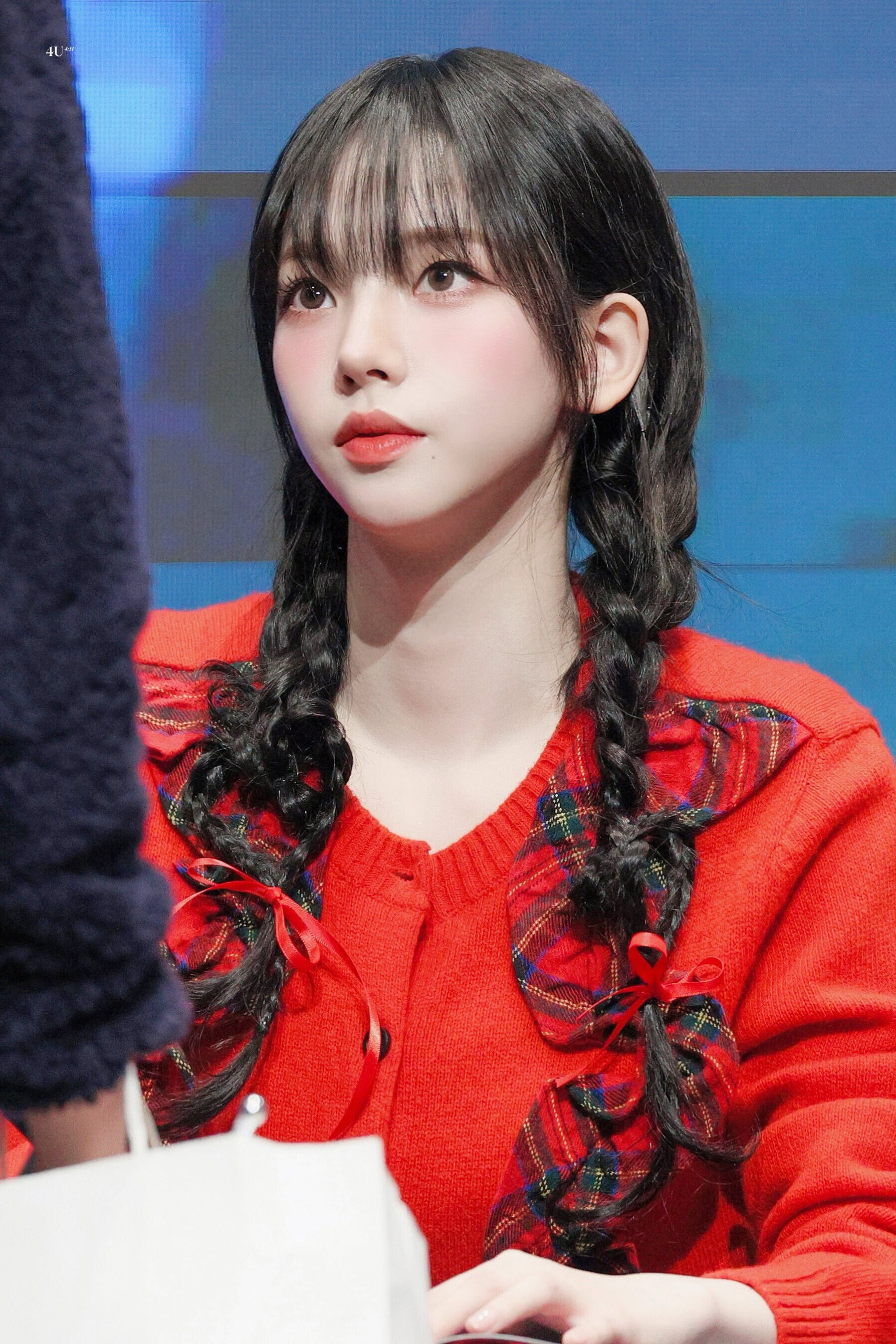 231201 aespa Karina - Apple Music Fansign | kpopping