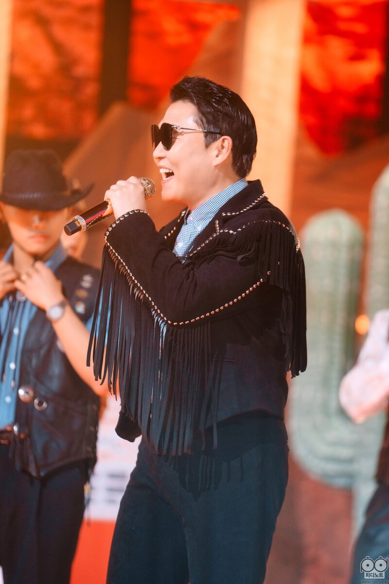 220501 PSY- 'THAT THAT' at INKIGAYO documents 3